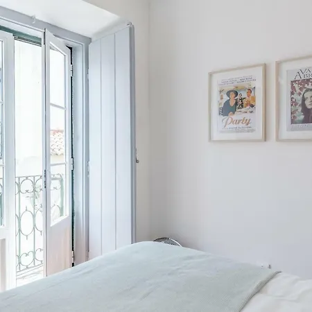 Alfama Spacious And Central Amazing Apartment, By Timecooler Lisbon Exterior photo